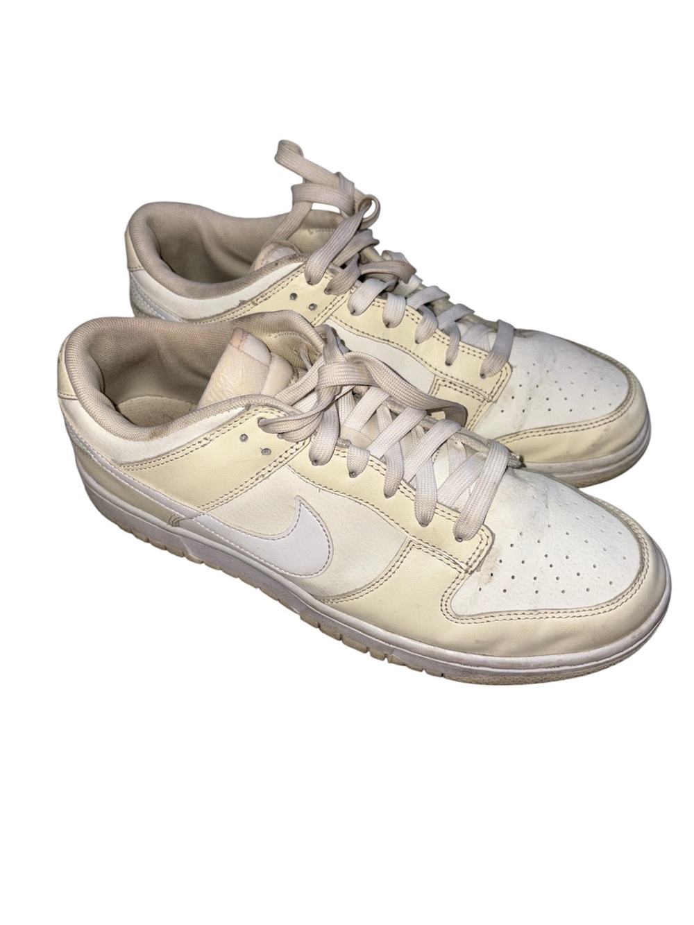 Nike Woman’s Low-Top Sneakers in Off-White/Cream